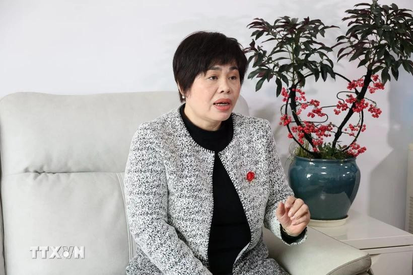 Mme professeur Pan Jin'e, chercheuse principale à l’Institut du Marxisme, rattaché à l’Académie des Sciences sociales de la Chine. Photo : VNA