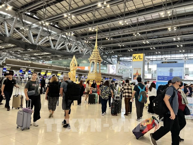 A l'aéroport Suvarnabhumi en Thaïlande. Photo : VNA