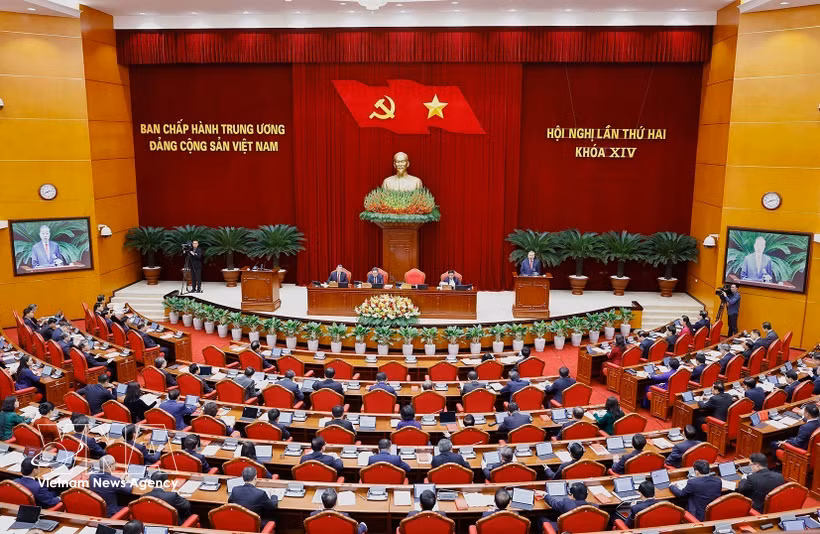 La séance d'ouverture du deuxième Plénum du Comité central du Parti communiste du Vietnam du 14e mandat à Hanoï. Photo : VNA