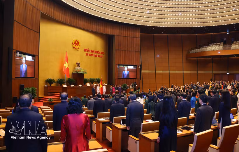 La cérémonie d'investiture du président To Lam. Photo : VNA