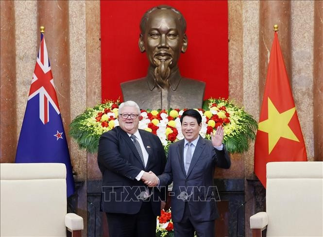 Le président Lương Cường reçoit le président de la Chambres des représentants de Nouvelle-Zélande