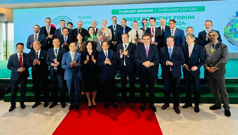 Participants au Forum économique de Hô Chi Minh-Ville (HEF). Photo : Tân Dat/CVN 