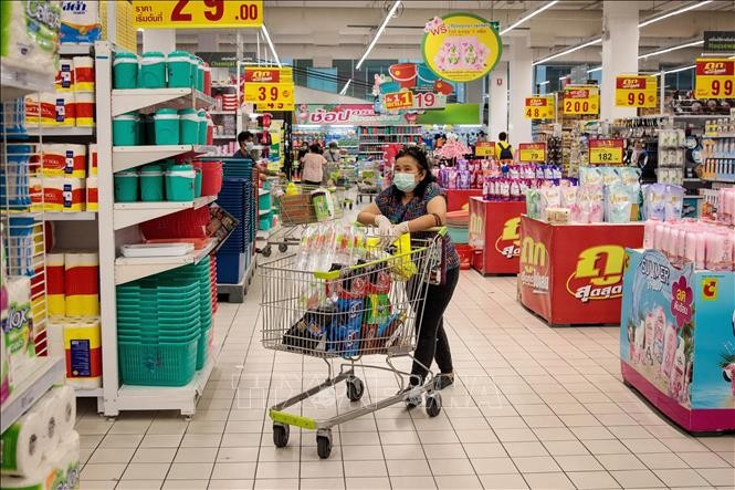 Le Conseil national pour le développement économique et social de Thaïlande (NESDC) prévoit une croissance modeste de 1,8 % pour le PIB national cette année. Photo : AFP/VNA