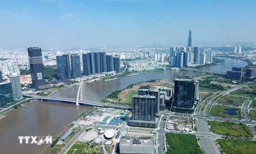 Ho Chi Minh-Ville est le principal centre économique, culturel et touristique du pays. Photo : VNA 