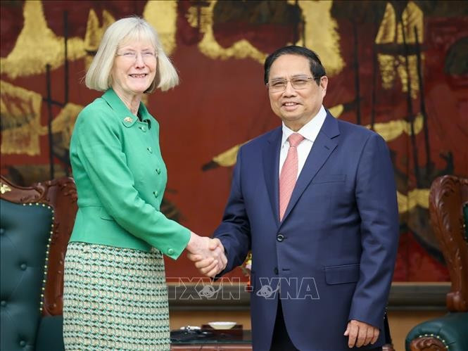 Le Premier ministre Pham Minh Chinh reçoit Mme Gillian Bird, nouvelle ambassadrice d’Australie au Vietnam. Photo : VNA
