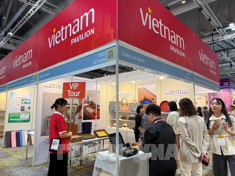 Le stand du Vietnam au Salon international des sources d’approvisionnement mondiales 2025 (Global Sources 2025). Photo : VNA