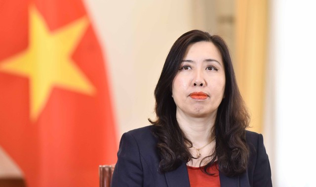 La vice-ministre vietnamienne des Affaires étrangères Le Thi Thu Hang. Photo : VNA