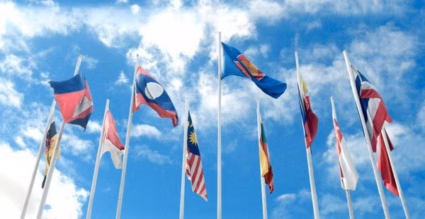 ASEAN, 50 ans de développement dynamique et intégral ảnh 1