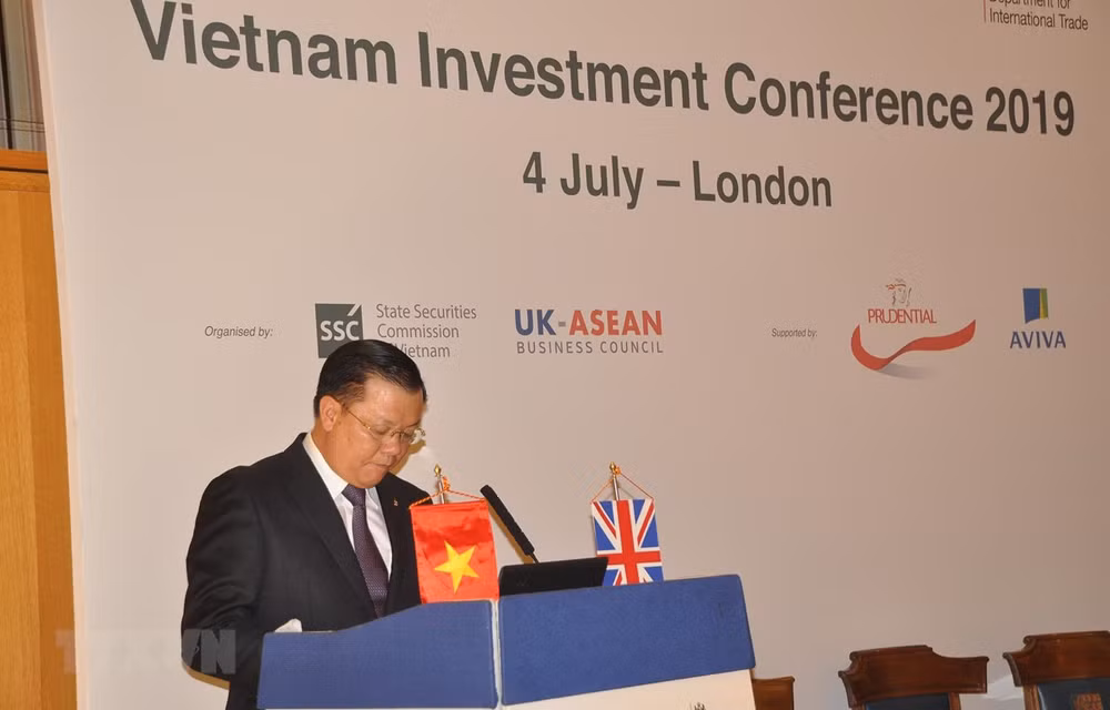 Conférence sur la promotion des investissements à Londres ảnh 1