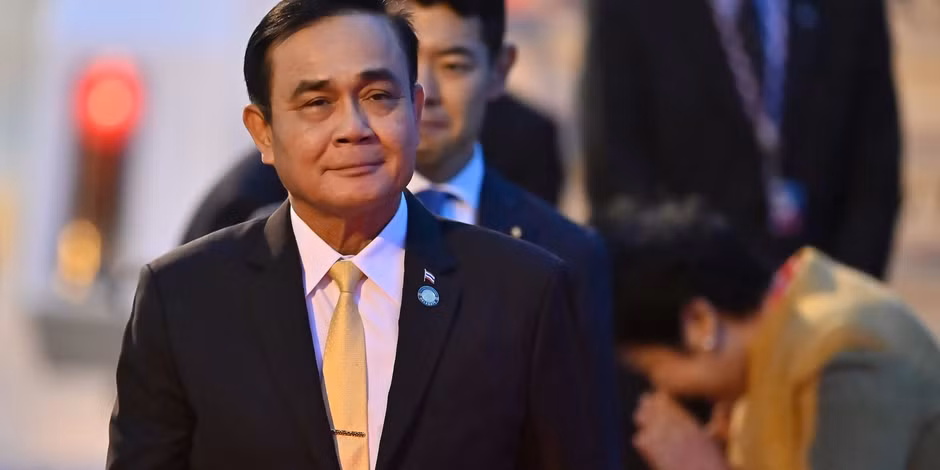 Le Premier ministre thaïlandais déclare la fin du régime militaire ảnh 1