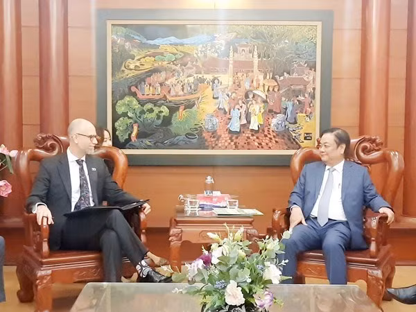 Le Vietnam et le Canada travaillent ensemble pour stimuler le commerce agricole ảnh 1