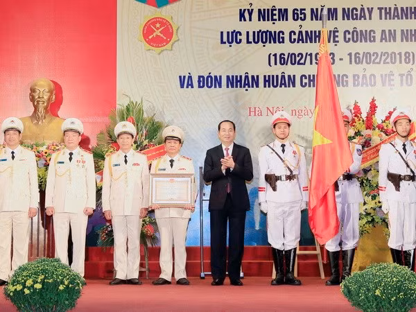 Les forces de la Garde à l’honneur ảnh 1