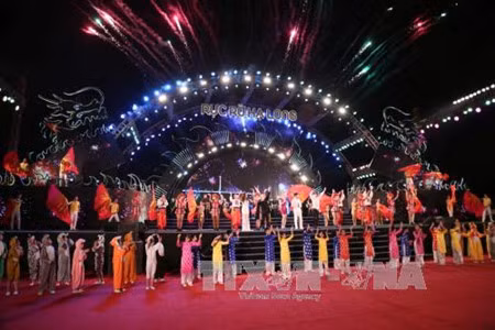 Da Nang : Ouverture de la saison du tourisme maritime ảnh 1 Da Nang : Ouverture de la saison du tourisme maritime ảnh 1