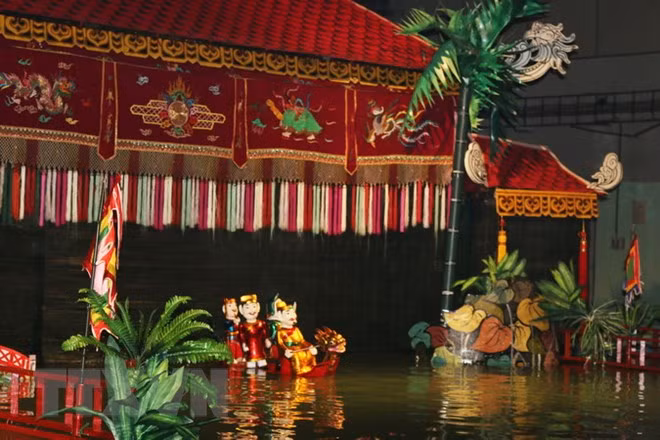 Les marionnettes du Vietnam s'illustrent lors d'un festival en Russie ảnh 1