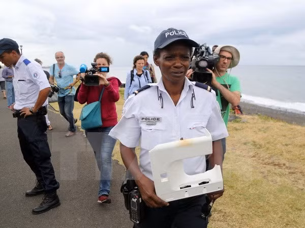 MH370 : découverte de nouveaux débris d'avion suspects ảnh 1