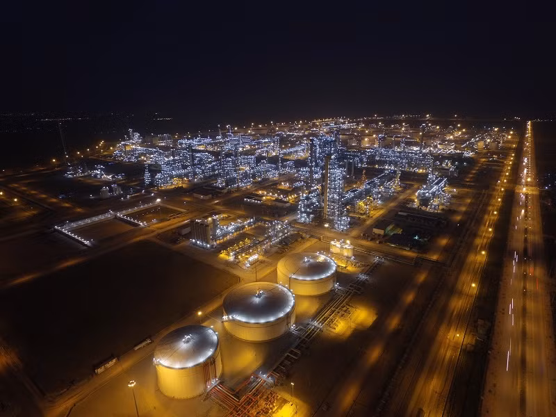 PVN propose d'investir dans un complexe pétrochimique et de réserve nationale de pétrole ảnh 2
