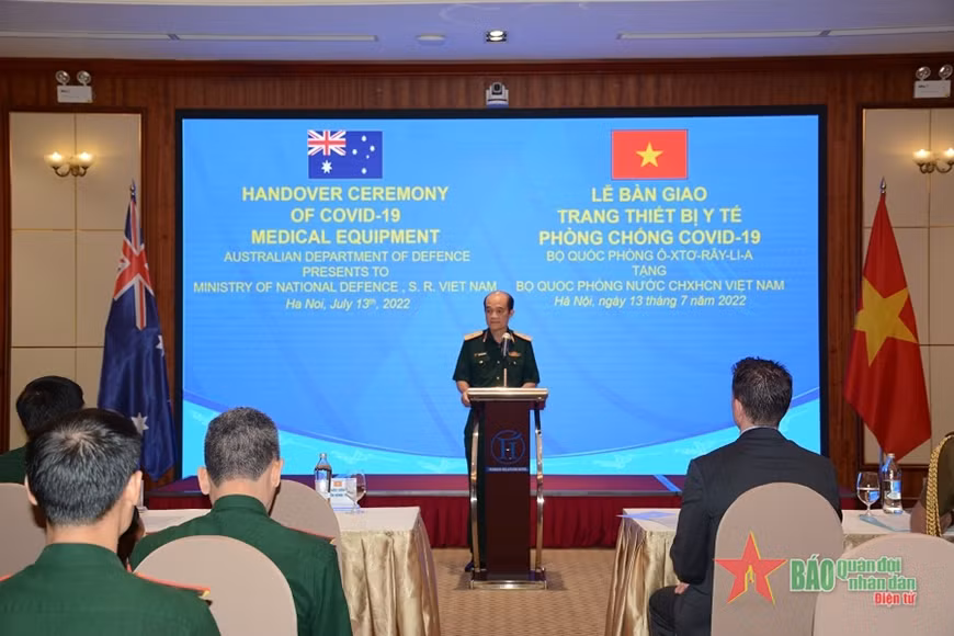 Le ministère australien de la Défense offre du matériel médical au Vietnam ảnh 2