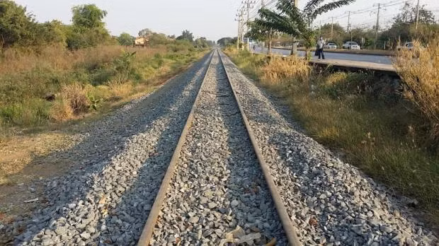 La Thaïlande ouvrira une nouvelle ligne ferroviaire vers le Cambodge ảnh 1
