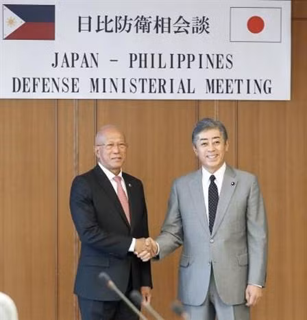 Les Philippines et le Japon s'engagent à renforcer leur coopération dans la défense ảnh 1