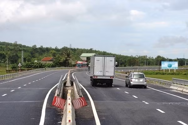 La BAD aide Ha Giang à développer ses infrastructures ảnh 1