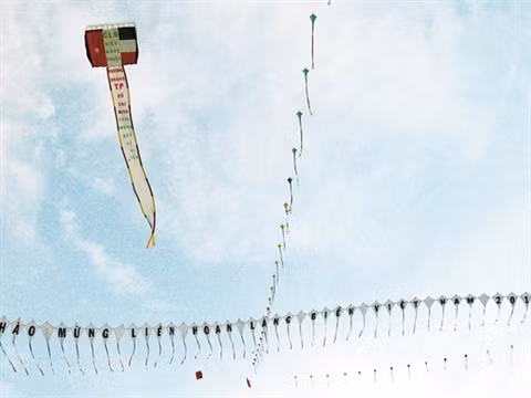 L’artisan qui rêvait de relier le ciel et la terre ảnh 2 L’artisan qui rêvait de relier le ciel et la terre ảnh 2