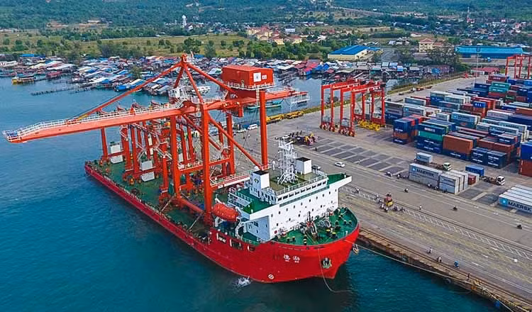 ​Les échanges commerciaux Cambodge-Etats-Unis atteignent plus de 5 milliards de dollars en neuf mois ảnh 1