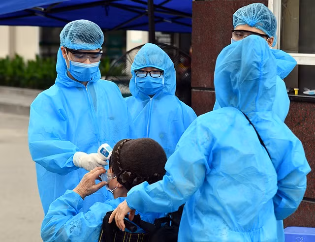 COVID-19 : aucun cas de transmission locale depuis 70 jours ảnh 1