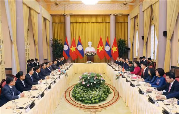 Pour promouvoir les relations d'amitié et de coopération intégrale Vietnam-Laos ảnh 2