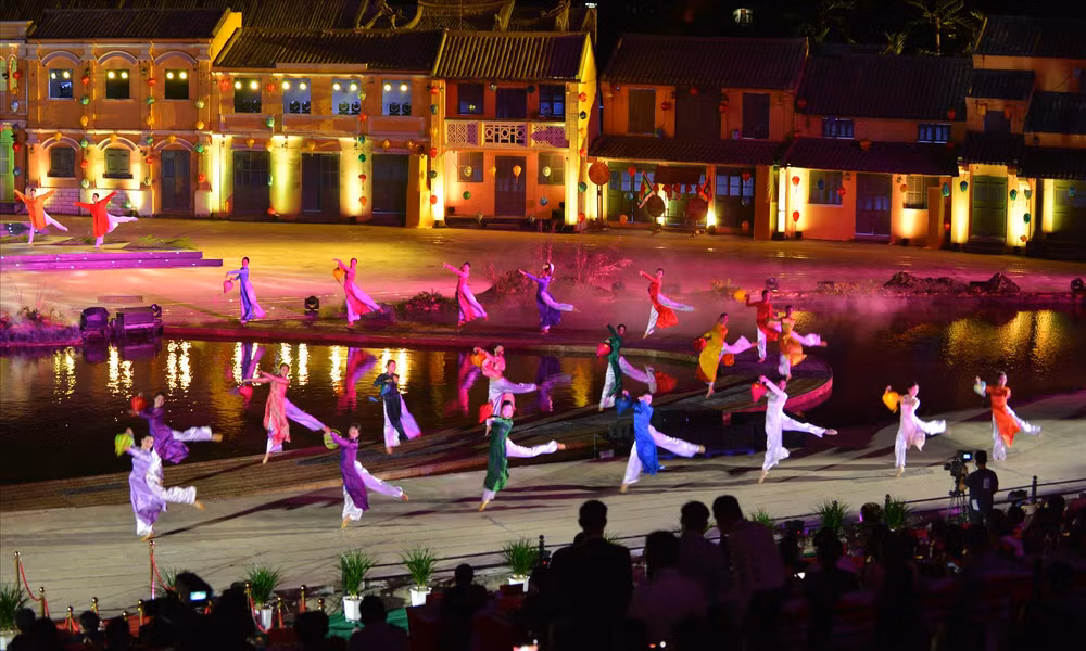 Douce flânerie à Hôi An, une ville au patrimoine exceptionnel ảnh 4