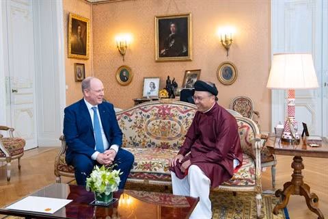 L'ambassadeur du Vietnam Dinh Toan Thang présente ses lettres de créance à Monaco ảnh 2 L'ambassadeur du Vietnam Dinh Toan Thang présente ses lettres de créance à Monaco ảnh 2