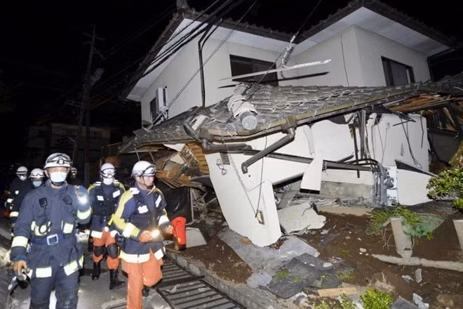 Séismes au Japon : le Vietnam adresse ses condoléances au peuple japonais ảnh 1
