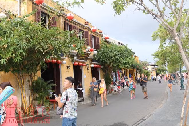 Da Nang offrira de meilleurs services touristiques pendant les vacances de la Fête nationale ảnh 1