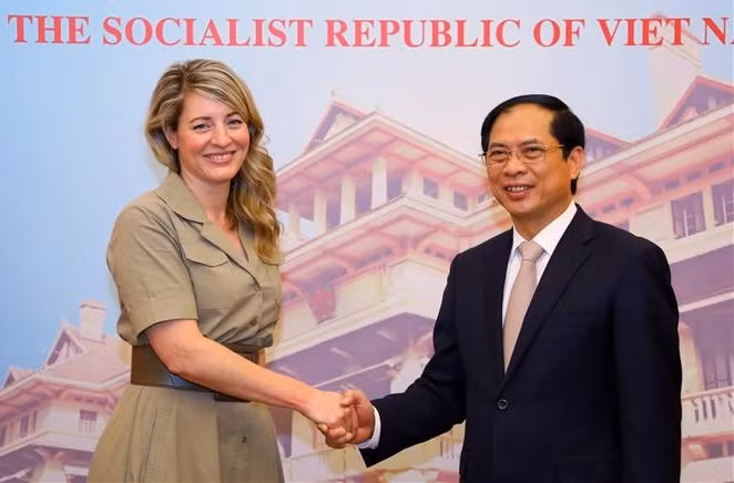 Renforcement des relations Vietnam-Canada ảnh 1