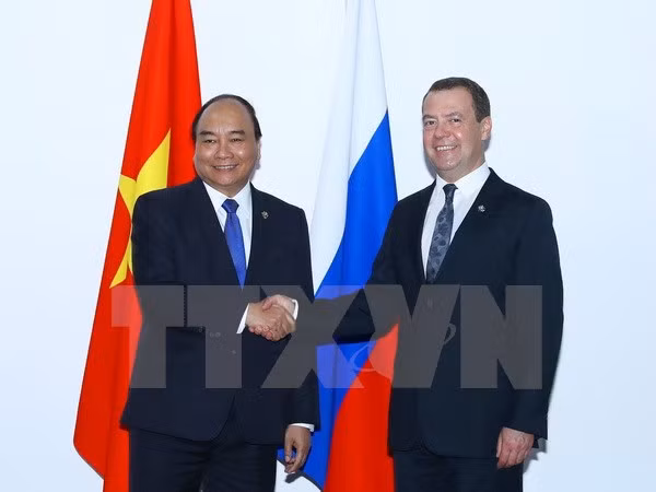 Le PM rencontre les dirigeants russe et philippin en marge du sommet de l'ASEAN ảnh 1 Le PM rencontre les dirigeants russe et philippin en marge du sommet de l'ASEAN ảnh 1