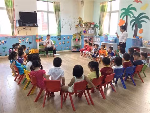 Promulgation du programme-cadre d’anglais pour les enfants de maternelle ảnh 1 Promulgation du programme-cadre d’anglais pour les enfants de maternelle ảnh 1