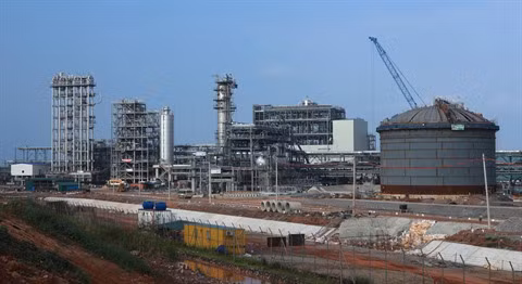 La raffinerie de Nghi Son autorisée à déverser ses eaux usées en mer ảnh 1