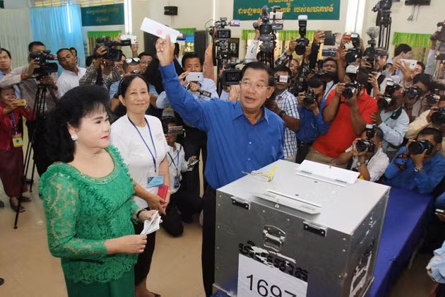 Cambodge : le Premier ministre revendique la victoire du PPC aux communales ảnh 1