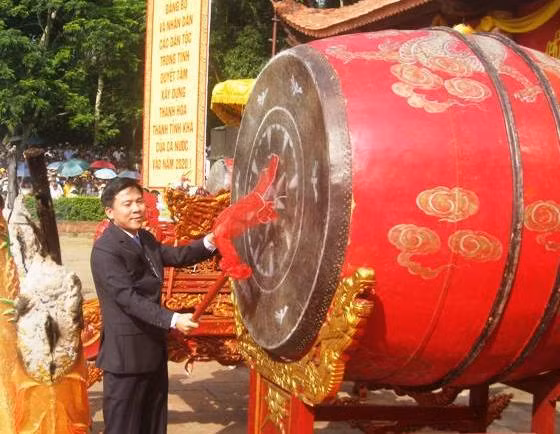 La fête Lam Kinh 2015 dans la province de Thanh Hoa ảnh 1