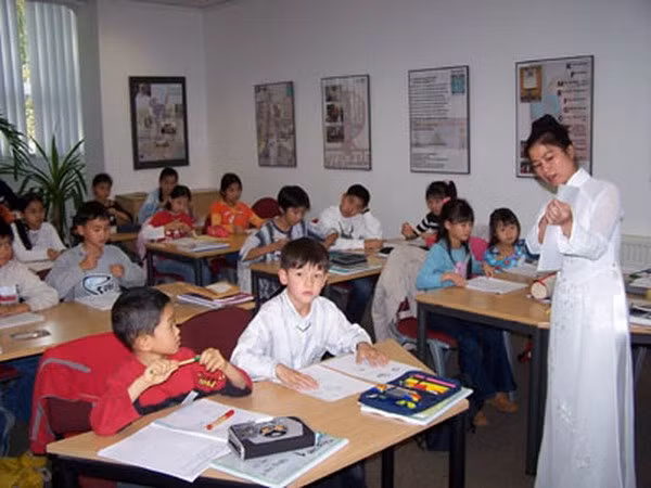 Collège 282, un berceau des élèves vietnamiens en Russie ảnh 1