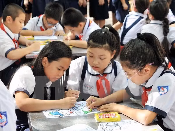 Poursuite de la réforme des programmes scolaires ảnh 1 Poursuite de la réforme des programmes scolaires ảnh 1