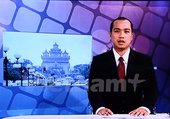 La Télévision nationale du Laos diffuse un journal télévisé en vietnamien ảnh 1