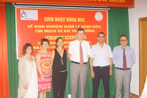 Coopération entre les hôpitaux franco-vietnamiens ảnh 1 Coopération entre les hôpitaux franco-vietnamiens ảnh 1