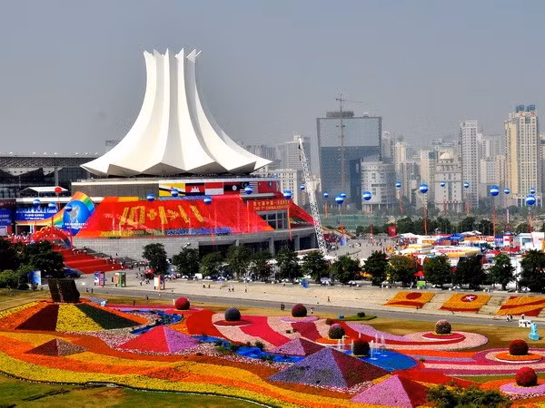 Ouverture de la 12e Foire-expo Chine-ASEAN ảnh 1 Ouverture de la 12e Foire-expo Chine-ASEAN ảnh 1