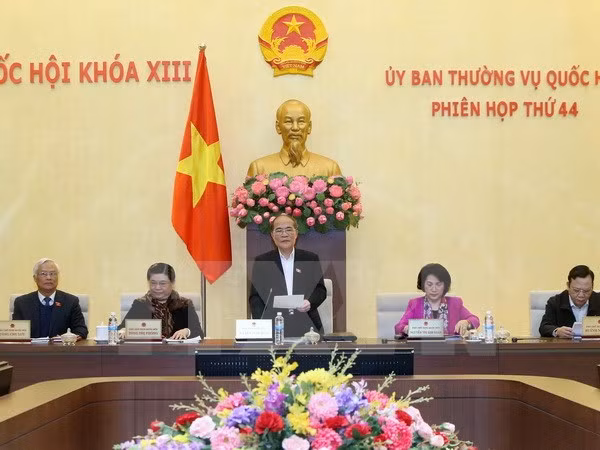 Ouverture de la 44e réunion du Comité permanent de l'AN ảnh 1 Ouverture de la 44e réunion du Comité permanent de l'AN ảnh 1