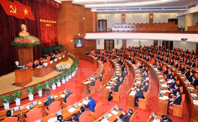 Le 14e Plénum du CC du PCV: le personnel au débat ảnh 1