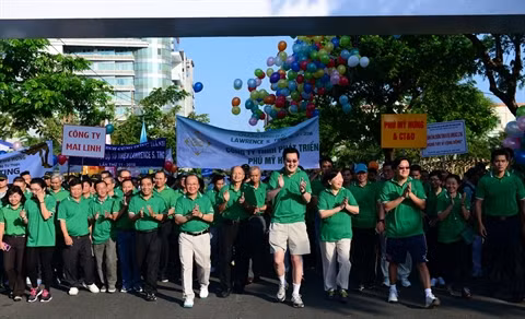 Marche philanthropique Lawrence S.Ting à Hô Chi Minh-Ville ảnh 1