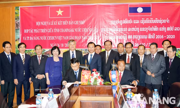 Renforcement de la coopération entre Da Nang et les provinces laotiennes ảnh 1