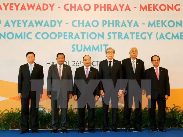 Clôture de l’ACMECS-7 et du CLMV-8 ảnh 2