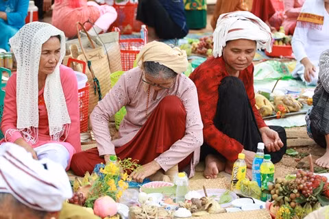 Plongée au coeur de la fête Katé des Cham ảnh 1 Plongée au coeur de la fête Katé des Cham ảnh 1