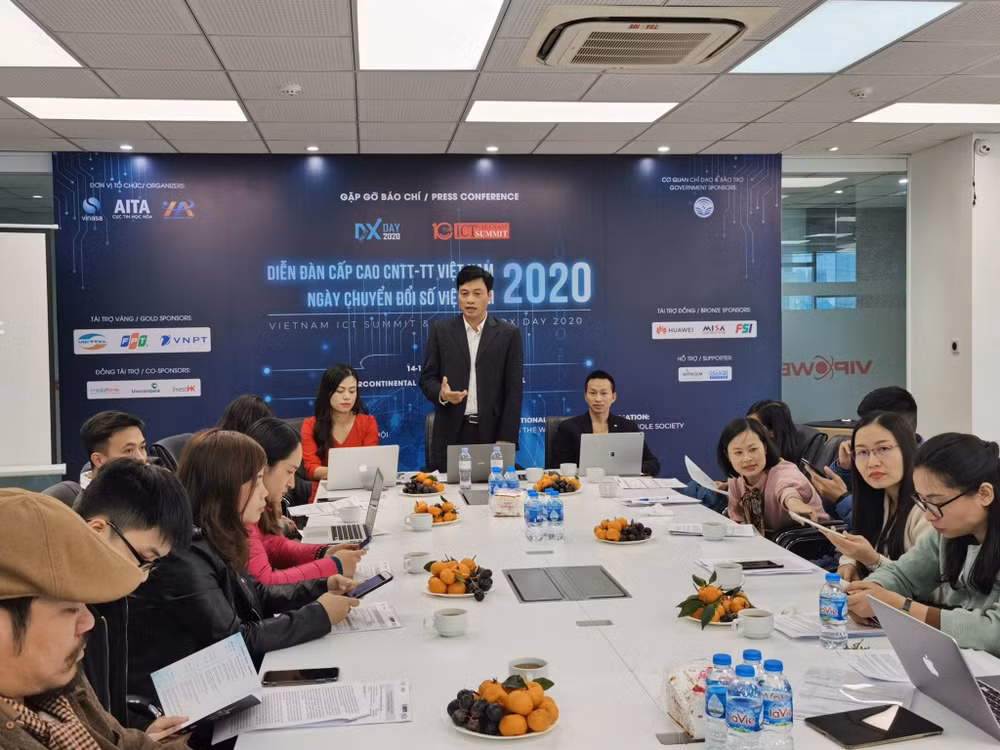 Bientôt le Sommet des technologies de l’information et de la communication du Vietnam 2020 ảnh 1